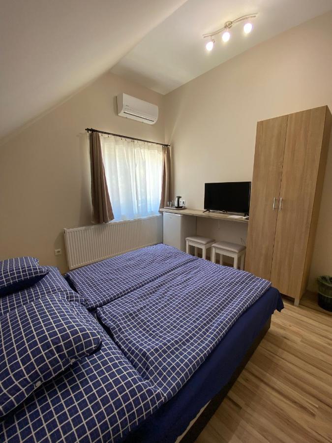 Korall Apartman Balatonfůzfő Buitenkant foto