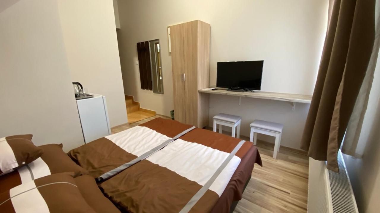 Korall Apartman Balatonfůzfő Buitenkant foto