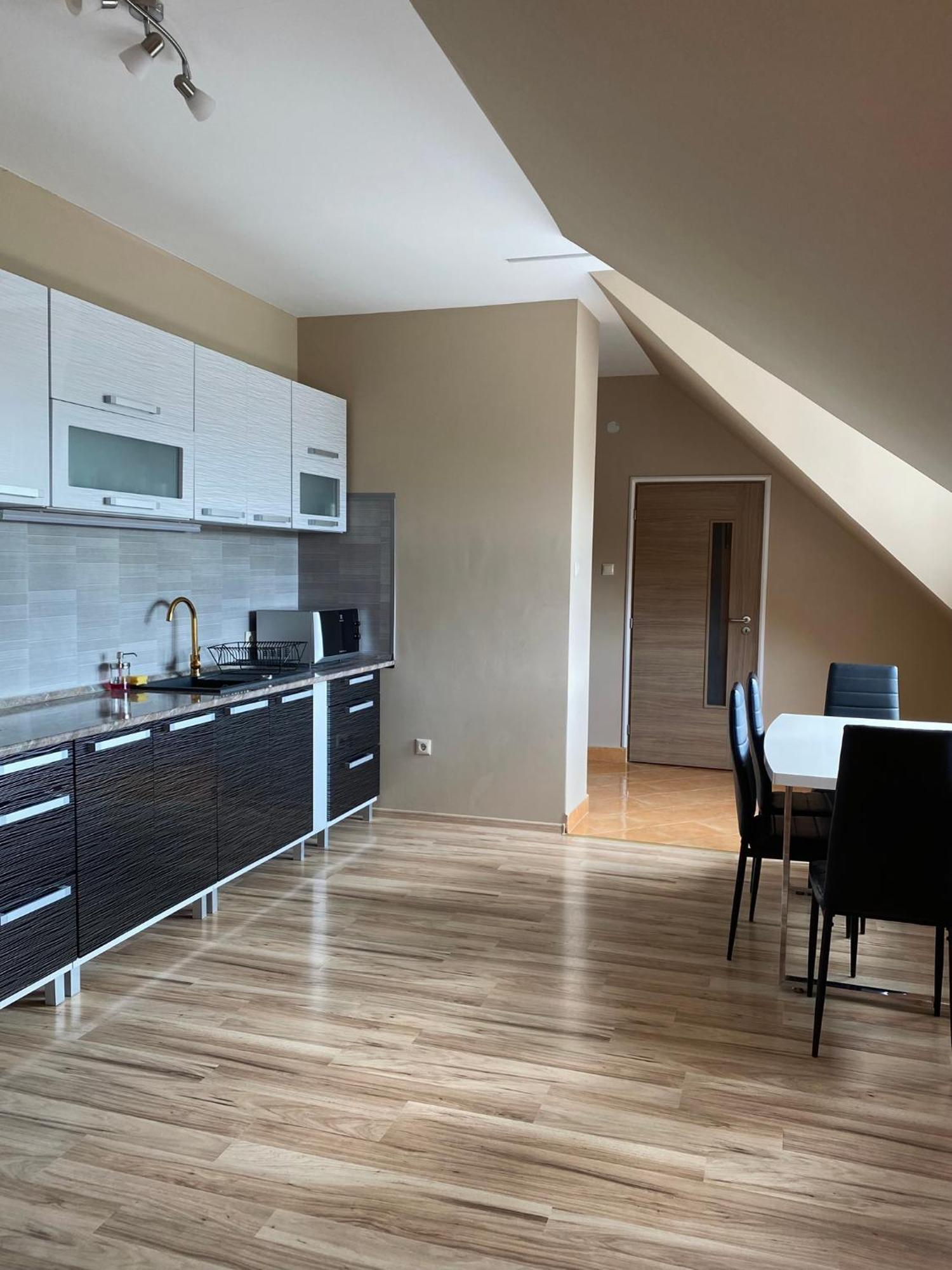 Korall Apartman Balatonfůzfő Buitenkant foto