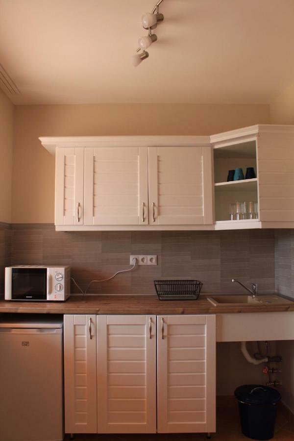 Korall Apartman Balatonfůzfő Buitenkant foto